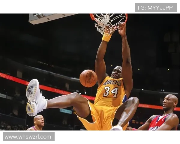 篮球巨星与足球传奇的巅峰对决谁才是运动之王的真正代表 篮球巨星与足球传奇的巅峰对决谁才是运动之王的真正代表